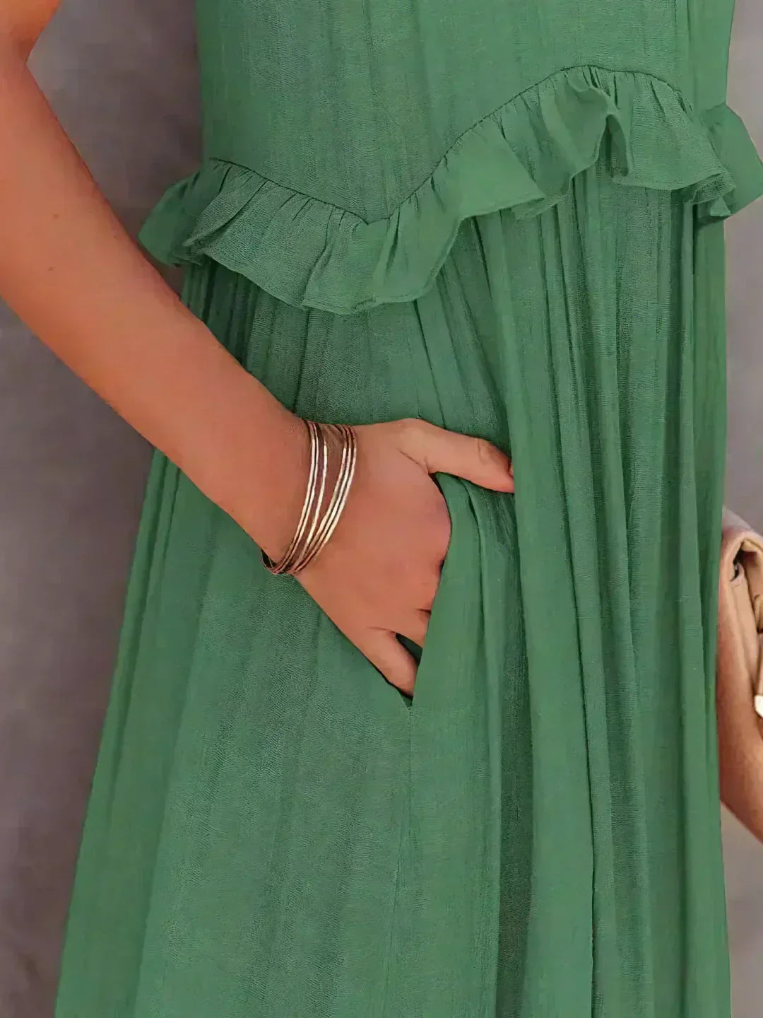 Sarah | Halter Ruffle Maxi Ruha (Majdnem elfogyott)